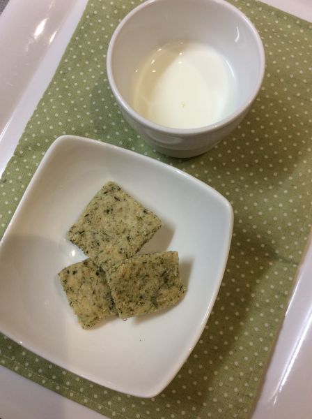 ごまのりクラッカー 常食、完了期