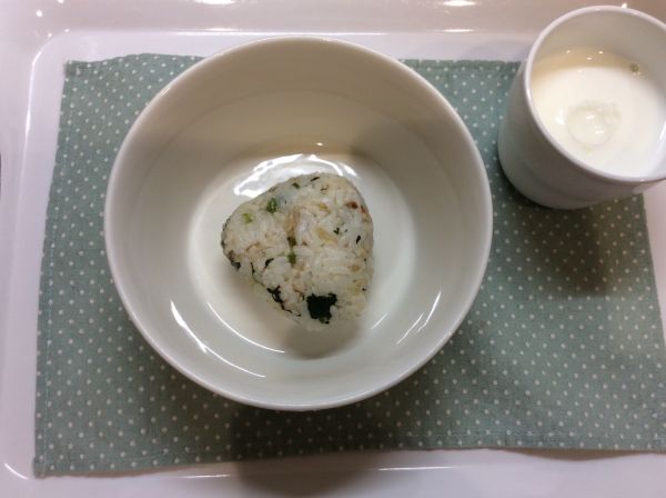 ほうれん草おかかおにぎり 常食