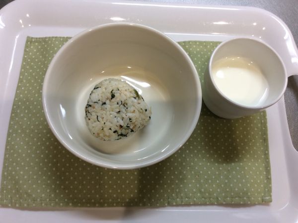 ほうれん草おかかおにぎり 常食