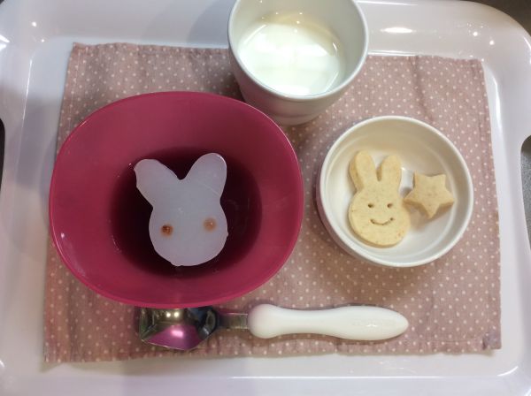 お月見ぶどうゼリーとクッキー 常食