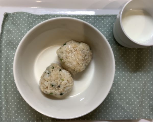 おかかみそマヨねぎおにぎり常食