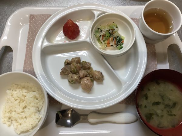 鶏肉と白菜の煮物常食