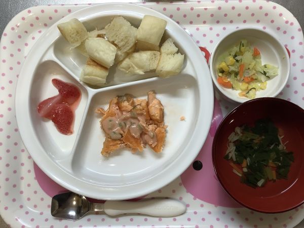 鮭のオーロラソース和え完了