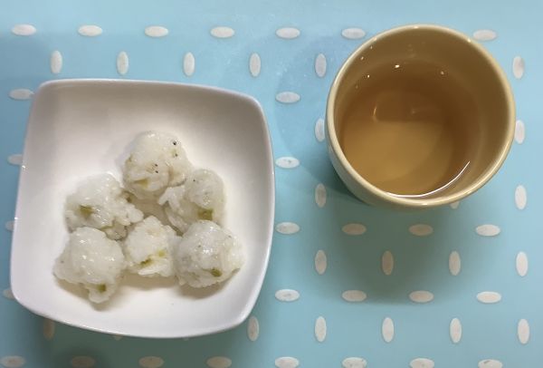 アスパラとシラスのおにぎり離乳食完了期