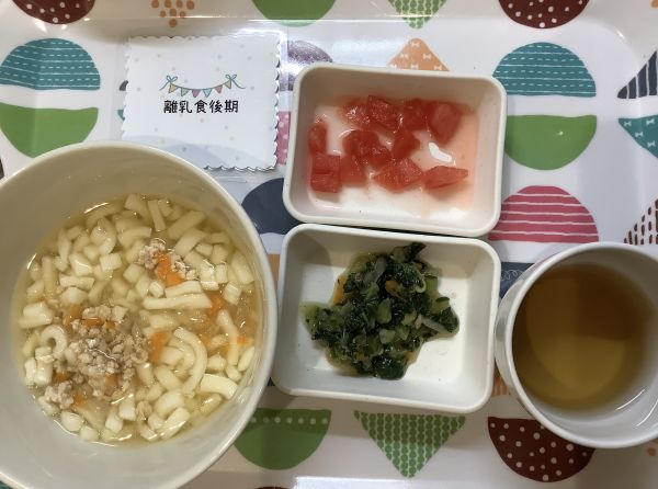 みそうどん離乳食後期副菜に畑のきゅうりが入っています。
