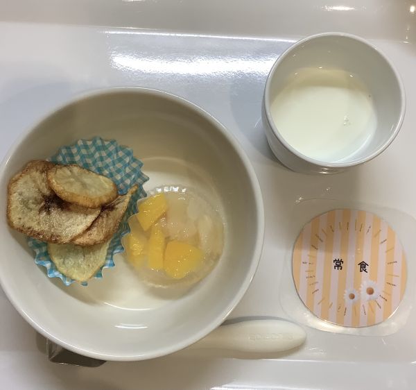 もものゼリー、ポテトチップス常食