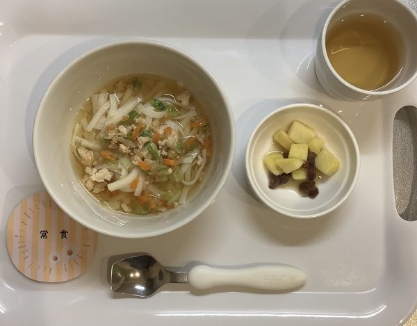 ちゃんぽん麺、さつまいもの甘煮常食