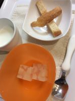 桃ゼリーとラスク 常食