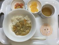 夏野菜カレー常食畑のなすが入っています。